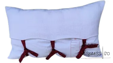 cuscino ricamato